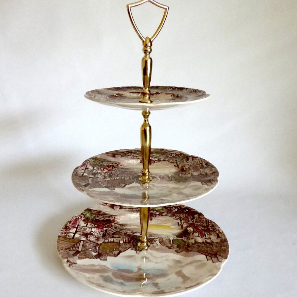 VINTAGE JOHNSON BROS OLDE ENGLISH COUNTRYSIDE 3 TIERED CHINA SERVING TRAY